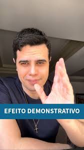 Efeito demonstrativo, Referência:, Jørgen Møller; Svend-Erik Skaaning;  Jakob Tolstrup. International Influences and Democratic Regression in  Interwar Europe: Disentangling the Impact of Power Politics ...