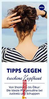 Der Kopf Juckt Und Schuppt Sich Dann Konnte Eine Trockene Kopfhaut Die Ursache Sein Mit Einer Angepassten Pflegeroutine Trockene Kopfhaut