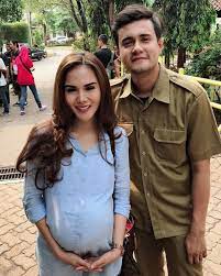 Download lagu mp3 & video: 12 Tahun Berlalu Inilah Kabar 10 Pemain Sinetron Upik Abu Dan Laura