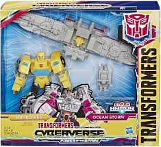 Transformers rescue bots academy bumblebee converting toy 11cm action figure. Transformers Spielzeuge Cyberverse Spark Armor Bumblebee Action Figur Lasst Sich Fur Mehr Power Mit Dem Ocean Storm Spark Armor Fahrzeug Kombinieren Fur Kinder Ab 6 Jahren 14 5cm Amazon De Spielzeug