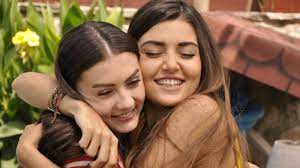 Burcu özberk (december 12, 1989, eskişehir) is a turkish series and theater actor. Never Seen Before Picture Of Hande Ercel And Burcu Ozberk Check It Out Al Bawaba
