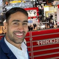 Elizabeth Eusebio Email & Phone Number