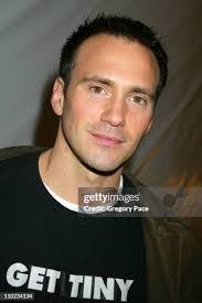 Eric Nies's Instagram, Twitter & Facebook