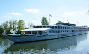 Les Capitales Danubiennes Vienne Budapest Bratislava Formule Port Port Croisieurope