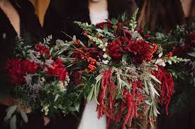 Some of our favorite red blooms include roses (of course), peonies, dahlias, ranunculus, poppies, anemones, and tulips. 22 Romantic Red Wedding Bouquets