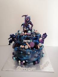 Galaxy Fortnite Theme Cake Themenbezogene Torten Kuchen Ideen