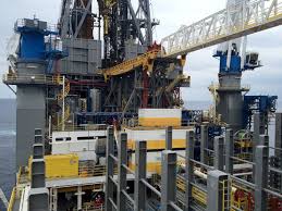 Your feedback helps keep ziprecruiter safe. Taking Pictures On An Offshore Oil Rig Is Serious Business Petapixel