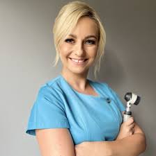 Dr n. med. Magdalena Putra-Szczepaniak