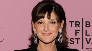 Jean Ford's Instagram, Twitter & Facebook