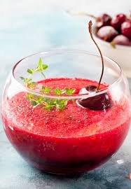Recette Soupe De Cerises Aux Epices Recette Soupe De Cerises Soupe De Fruits Recette Cerise