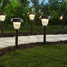 Mainstays 5 Lumen Solar Led Pathway Light Set 8 Count Walmart Com Walmart Com