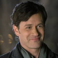 Tom Everett Scott as Jonathan
