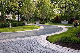 Our decorative stone provides the ideal finish to your driveway, verge or garden. Front Lawn And Gravel Driveway Traditional Landscape Chicago By James Martin Associates
