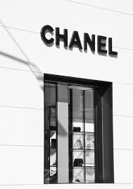 Aesthetic Wall Collage Pictures Black And White Claire Jantzen Photography Black And White Photo Wall Black And White Picture Wall White Aesthetic