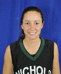 Lyndsey Bennett's Instagram, Twitter & Facebook