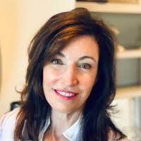 Katy Owen's Instagram, Twitter & Facebook