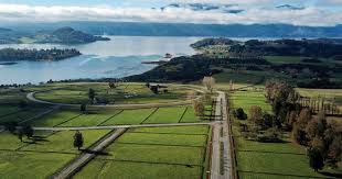 Featured amenities include dry cleaning/laundry services. Familias Luksic Ibanez Y Von Appen Ganan Batalla En Lago Panguipulli
