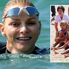 Im auftrag ihrer stiftung „princess charlene of monaco foundation erschien sie dort im annenberg community beach house und machte darauf aufmerksam, wie wichtig. Charlene Von Monaco So Frohlich Haben Wir Sie Lange Nicht Mehr Gesehen Bunte De