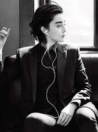 Maybe you would like to learn more about one of these? Binglin On Twitter Tomboy Hairstyles Short Hair Styles Portrait