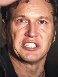 Wayne Cornish Lashes Out At 90 Day Fiancé Fans For Attacking Holly's  Appearance