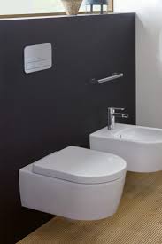 Villeroy Boch Avento Bereichern Sie Ihr Bad Mit Der Kombination Aus Wand Tiefspul Wc Mit Wc Sitz Der Avento Serie Von Villeroy Bo Wc Sitz Wand Wc Stand Wc