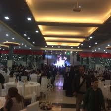 +salonumuz konforlu ve hayalinize uygun 300 kişiden 2000 kişiye kadar kapasitesiyle size hayatınızın en güzel zamanını en iyi şekilde geçirme imkanı sunmaktadır. Photos At Twenty20 Dugun Salonlari Zeytinkoy Mah 4050 Sok No 2 Kat 3 4