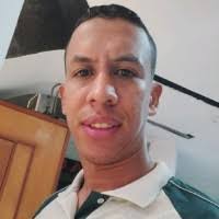 Roxanna Parra's Instagram, Twitter & Facebook