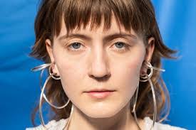 Kate Bollinger's Instagram, Twitter & Facebook