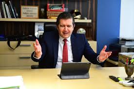 Vicepremiér a ministr vnitra jan hamáček by měl podat demisi, zní z řad opozice poté, co server seznam zprávy přišel s informací, že politik chtěl ututlat skandál kolem výbuchu ve vrběticích. Vrbetice Proc Jan Hamacek Nedokazal Zavrtet Evropskou Unii Pravy Breh Institut Petra Fialy