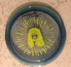 It comes in a swirly star plastic that has a ton of grip and a really pretty look to it. Fs Jeremy Koling Big Perm Thunderbird Signed By The Man Himself Discgolf