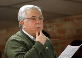 The cartel led by rodriguez orejuela and his brother, miguel, smuggled over 200,000 kilograms (441,000 pounds) of cocaine worth more than $2.1 billion into the u.s. El Narco Rodriguez Orejuela Pide Libertad Anticipada En Ee Uu Por Padecer Cancer Politica Edicion America Agencia Efe