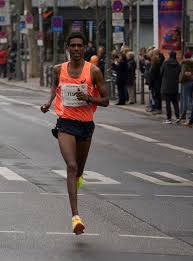 Juni 2021 ihr aktuelles album ›a space for lost time‹ in einer extended edition auf den markt bringen. Simon Tesfay Wikipedia