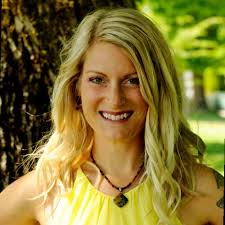 Danielle Arsenault is a Plant-based Chef, Educator and Nutrition Expert  /Ep2784