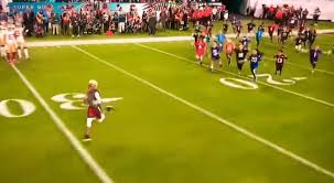 From bostonians learning about smaht pahk to a hyundai's forthcoming super bowl liv commercial stars chris evans, john krasinski, rachel dratch. Take It To The House Kid Might Be The Super Bowl 2020 Mvp Time