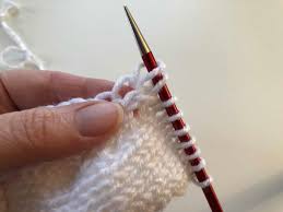 Discover hundreds of free knitting patterns, from free scarf patterns and snuggly free blanket patterns to adorable baby hats and baby blanket designs! Tutorial Pick Up Stitches For A Heel Flap Knotions