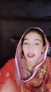 Pakistani Pilot Miss Fozia