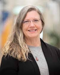 Rhonda Earley's Instagram, Twitter & Facebook