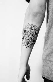 H 10 cm x b 7.4 cm farbe : Das Spirituelle Mandala Tattoo 34 Ideen Mit Magischer Bedeutung Tattoos Zenideen Tatowierungen Tatowiertinte Tattoos