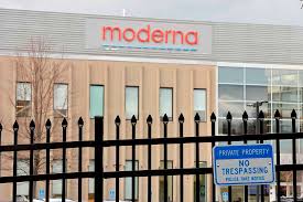 Jun 15, 2021 · the covid vaccine from novavax is practically as effective as those from pfizer/biontech and moderna—but easier to distribute. Fda Moderna Covid 19 Vaccine Is 94 Effective Shots Health News Npr
