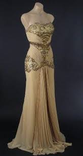 Pin By Sanna Palikainen On 30 Luvun Iltapukuja Vintage Evening Gowns Vintage Style Prom Dresses Beautiful Dresses