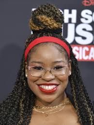 Carla Jeffery's Instagram, Twitter & Facebook