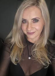 I like older ones🇬🇧🇬🇧🇬🇧