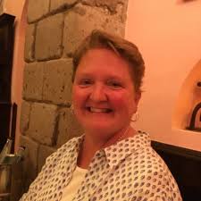 Deb Rees's Instagram, Twitter & Facebook