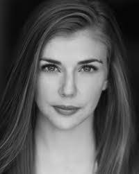 Kimberly Fisk's Instagram, Twitter & Facebook