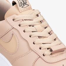 Its crisp leather upper features clean lines and subtle texturing for a fresh look that's easy to style. Nike Air Force 1 Pixel Ck6649 200 Beige 109 99 Sneaker Sizeer De