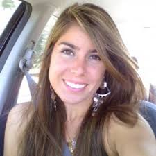 Daniela Burke (@DanielaBurke)