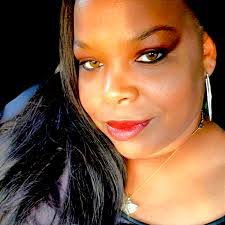 Christy Thomas's Instagram, Twitter & Facebook