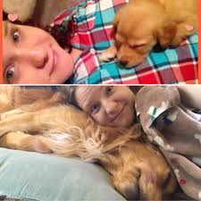 My dog has his own turntable. It's a Pug-ject T2. It plays 4.75 rpm records  (33.3 in human rpm). 🤓