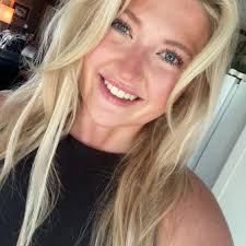 Are there any dog sitters available around the 4th of July in Alexandria MN?