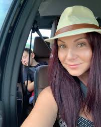 Gina Gingerich's Instagram, Twitter & Facebook